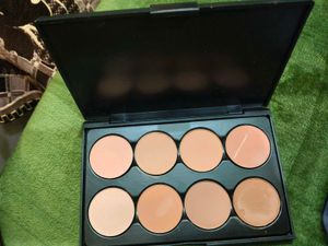 Foundation Palette - Variety of Shades