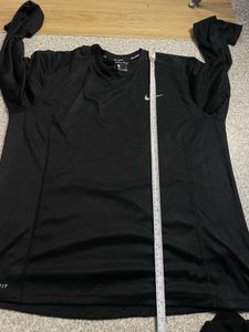 Nike Dri-FIT Long Sleeve Shirt