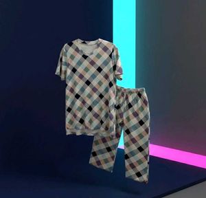 Cozy Plaid Print Pajama Set🌸