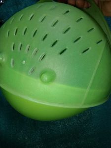 Green Colander with Lid