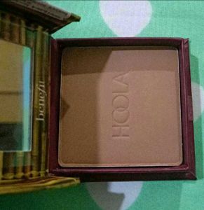 Benefit Cosmetics Hoola Bronzer