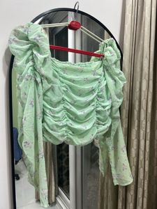 H&M Floral Puff-Sleeved Top
