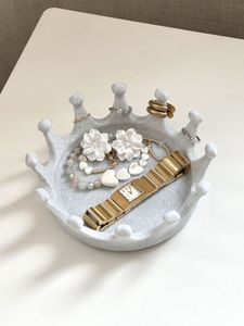 Crown Jewelry  Organizer