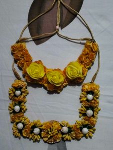 Yellow Floral Haldi Jewellery Set