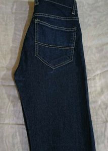 Vintage-Vibe Dark Wash Slim Straight Jeans