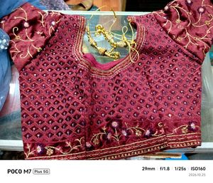 bridal heavy lehenga with full ghera