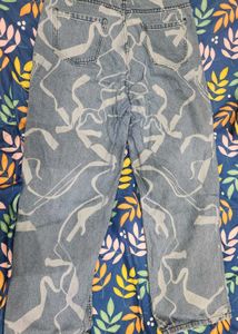Abstract Print Jeans - Trendy Denim 🌊💙✨️