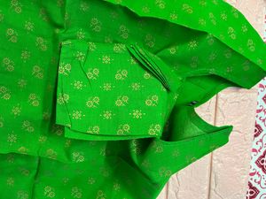 2 short kurtas