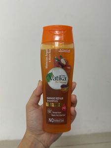 Vatika Damage Repair Shampoo