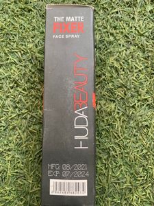 THE MATTE FIXER FACE SPRAY