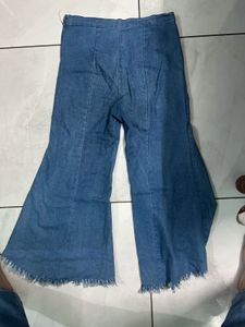 Denim Bell Bottom Pants with Frayed Hem