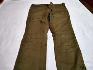 olive green or subtle brown shade pant of 32 size