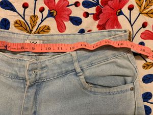Light Wash Denim Jeans