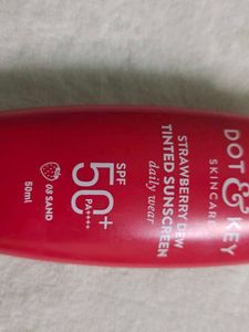 Dot &amp; Key Strawberry Dew Tinted Sunscreen