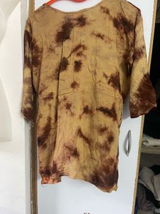 Embroidered Tie-Dye Kurta