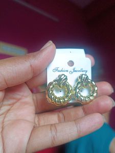 Stylish Gold Tone Hoop Earrings