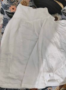 White Flowy Skirt with wrapped effect
