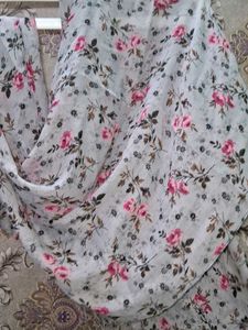 Floral Print Dupatta 🆕🩶💓