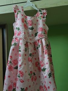 Beautiful Floral Print Dress.. Clearance sale