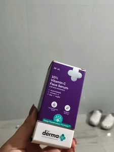 The Derma Co 10% Vitamin C Face Serum