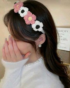 Crocheted Flower Hairband