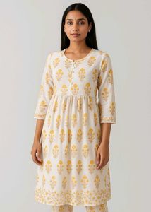 🤍🔥Graceful White &amp; Yellow Cotton Printed Suit Se