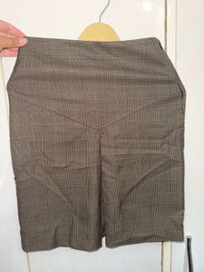 Van Heusen  checked skirt