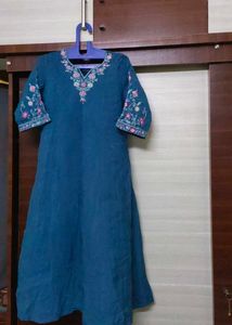 Embroidered Teal Kurta