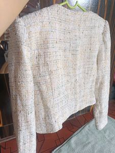 Chic Cropped Tweed Blazer