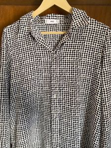 Classic Black &amp; White Printed Shirt