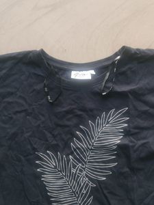 Leaf Print T-Shirt