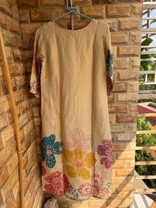 Floral Embroidered Kurta