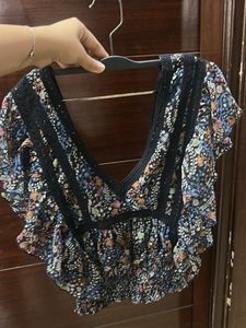 Floral Print V-Neck Top