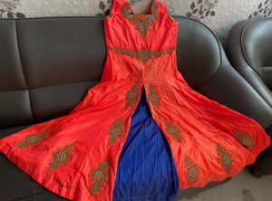 Gorgeous long Anarkali Gown Kurti with dupatta and