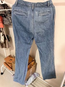 Light Wash Straight Leg Jeans