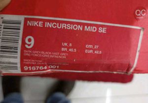 Nike Grey Sneakers