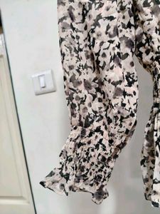 Chiffon Chic Floral Print Peplum Blouse