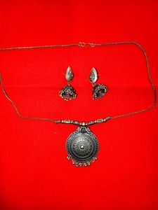 high quality brand new women's necklace set