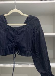 Women’s Flounce Fit Crop Top
