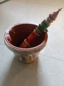 Manek stambh and ropan kundu(pot)