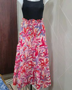 Chic Tropical Print Tiered Skirt