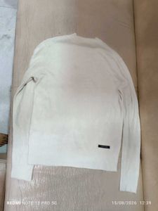 white high neck Sweater