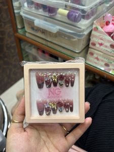 NOGTIKA Designer Press-On Nails (any1)