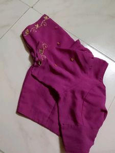 Ghungru in saree Stunning Embroidered Purple Sare