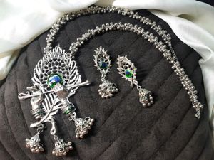 Krishna Neckpeice with Earrings