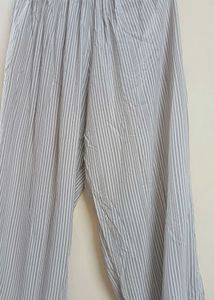 Grey Ikat Print Kurta with Tie-up Sleeves