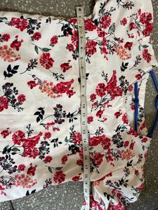 White Floral Print Tunic