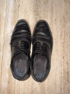 Black Leather Formal Shoes