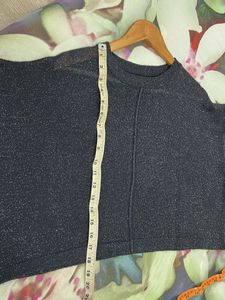 Sparkly Black Cropped Knit Top