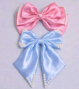 Pearl Embellished Bow Hair Clips (pack of 1)